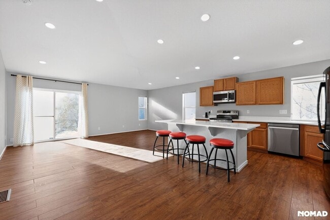 Photo - 20194 Robins Dr