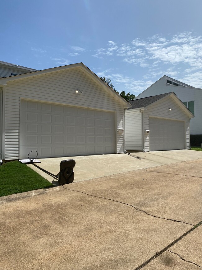 Photo - 1420 Accomac Pl Unit 7