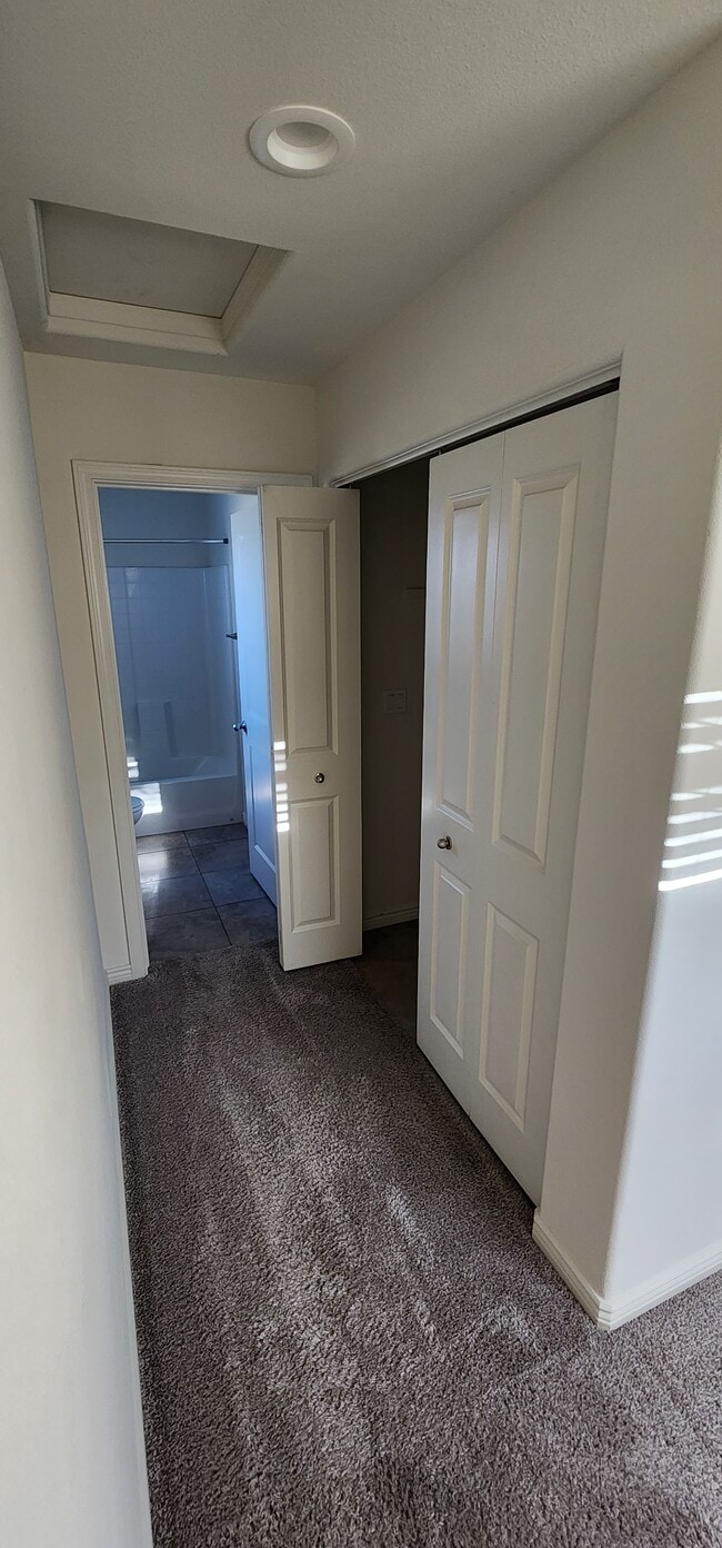 Photo - 162 Sweetwater Ln