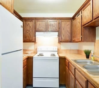 Photo - Mercedes Apartments