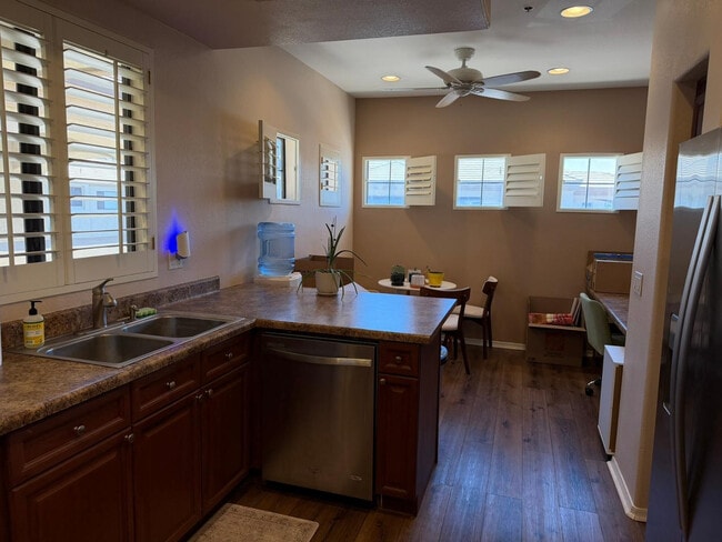 Photo - 4200 N 82nd St Unit 2015