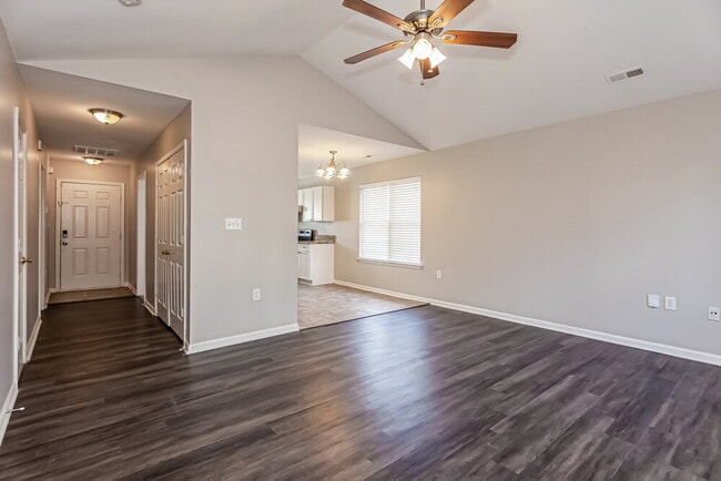 Photo - 1315 Braveheart Ln