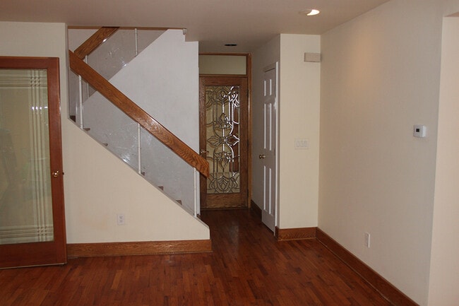 Photo - 26 Hollis Ln