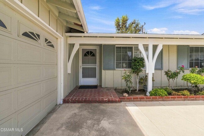2253 Grafton St