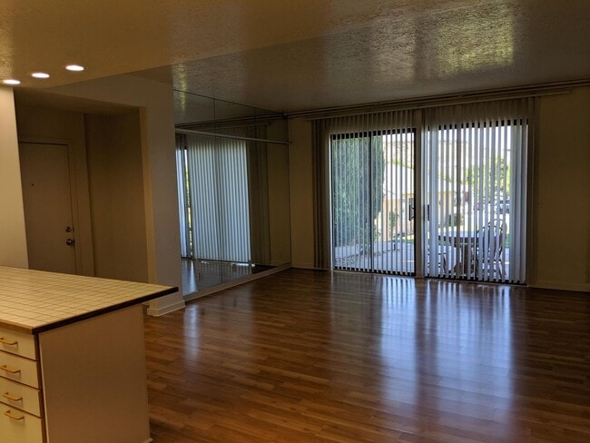 Photo - La Mirage 1 bedroom Condo