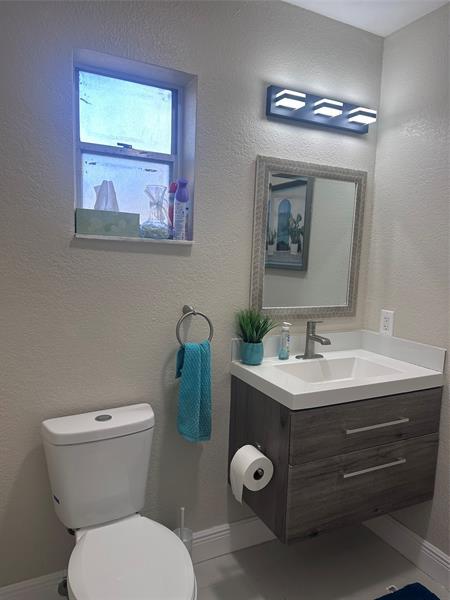 Photo - 3900 SW 52nd Ave