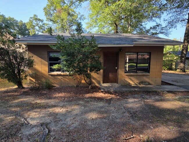 Building Photo - 2607 W 25th Ave Rental