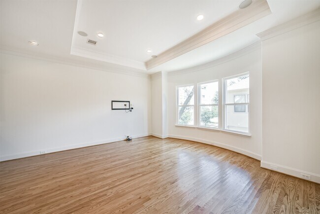 Photo - 312 Grove St