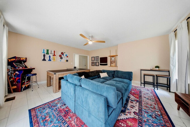 Photo - 307 W Haya St Unit SI ID1271943P