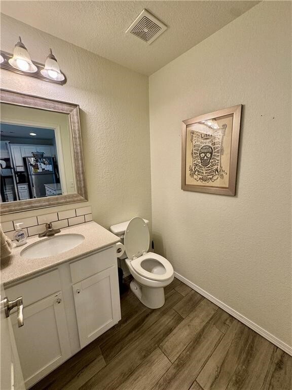 Photo - 271 S Breakwater Ln