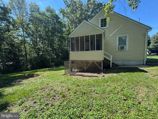 Photo - 516 Wyne Dr