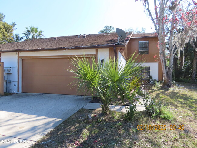 Photo - 3 Little Pond Trail Townhome