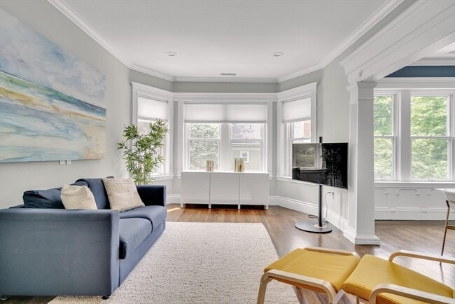 Photo - 105 Winchester St Condo Unit 3