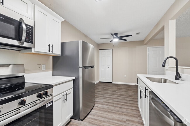The Augusta 2BR, 2BA - 1,150SF - Kitchen