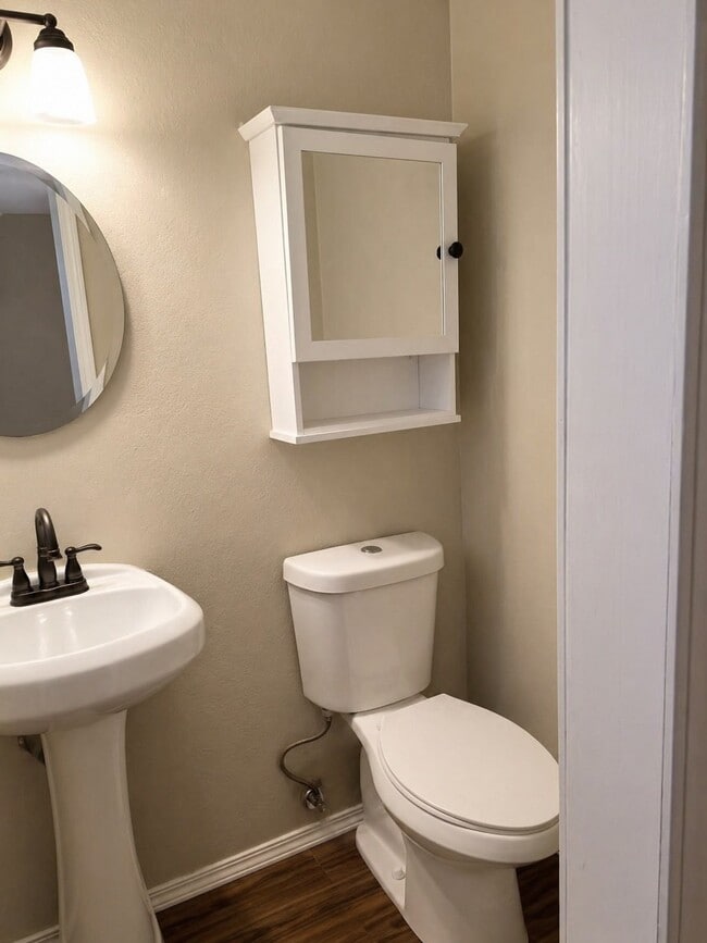 Photo - 5024 Brookdale Dr