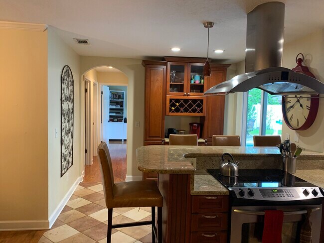 Photo - 16204 Parkside Dr House