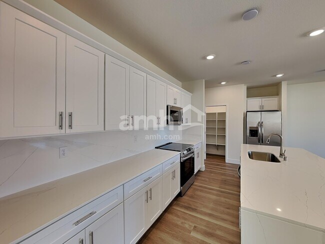 Photo - 10378 Beaver Tail St