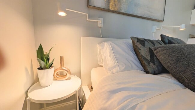 Photo - 831 Parkway Dr Unit 1st FL (Shared)