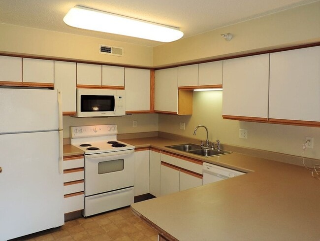 Photo - $1,150 | 2 Bedroom, 1 Bathroom Condo | Pet Friendly* | Available for July 30th, 2026 Move In!