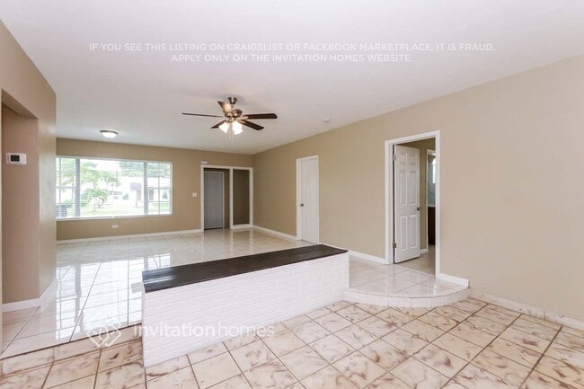 Photo - 1748 NE 158th St