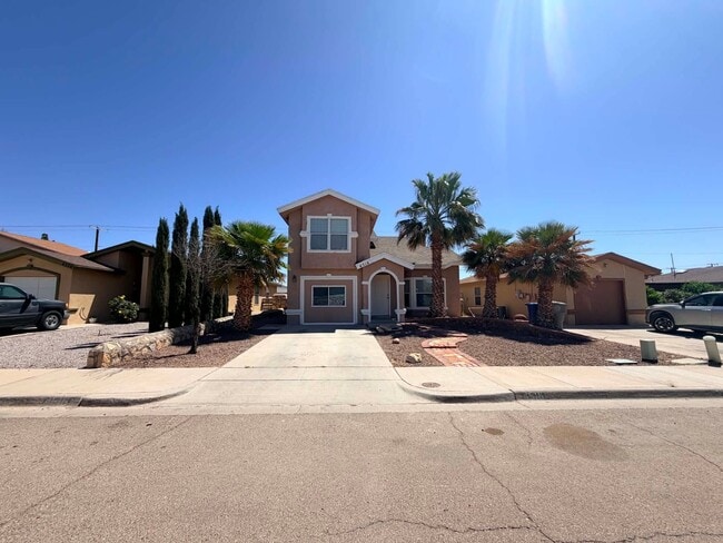 4516 Lorenzo Ponce Dr