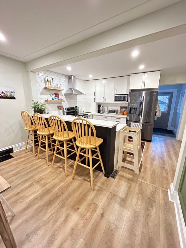 Photo - Beautiful 3-Bedroom Home with Bonus Garden Suite