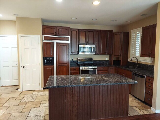 Photo - 2080 S Josephine St Unit 4