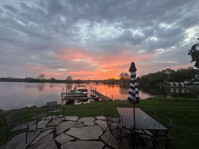 Photo - Lake Minnetonka Lakeshore!!