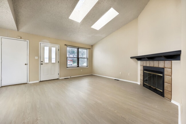 1309 Firefly Cir
