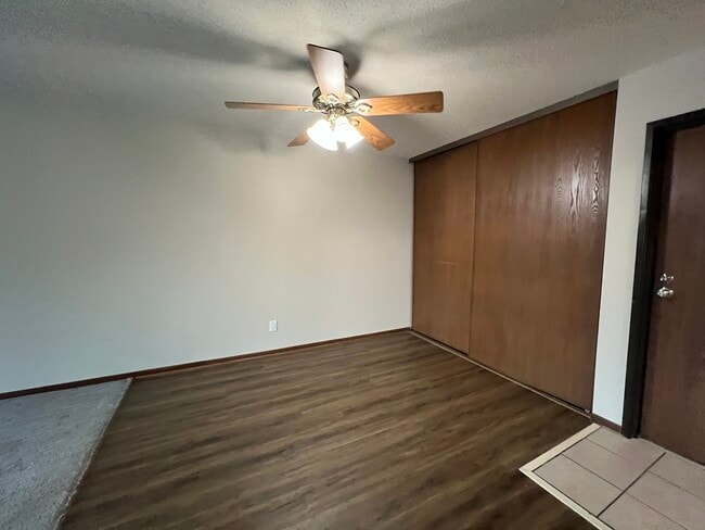 Photo - 1903 Silver Bell Rd Unidad 303