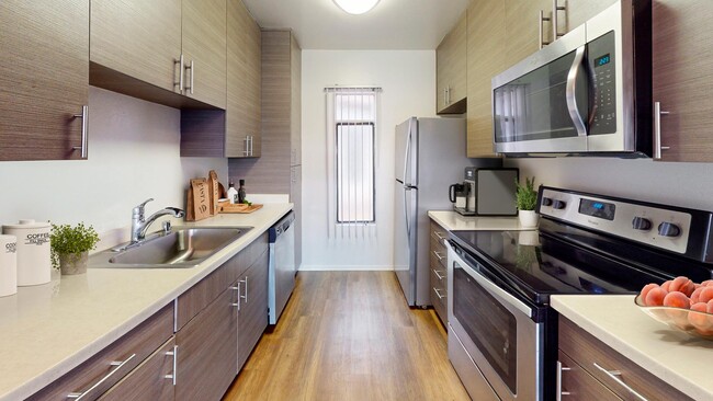Building Photo - Missions at Back Bay Rental