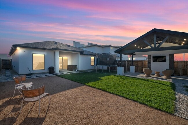 Photo - 3504 Jorge Sosa Dr