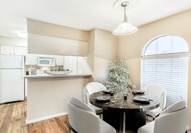 Summers Crossing Apartments