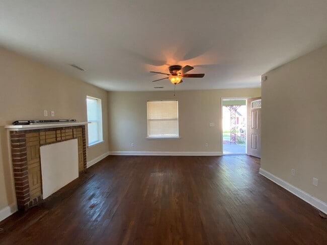 Photo - COMING SOON: HOUSE FOR RENT!