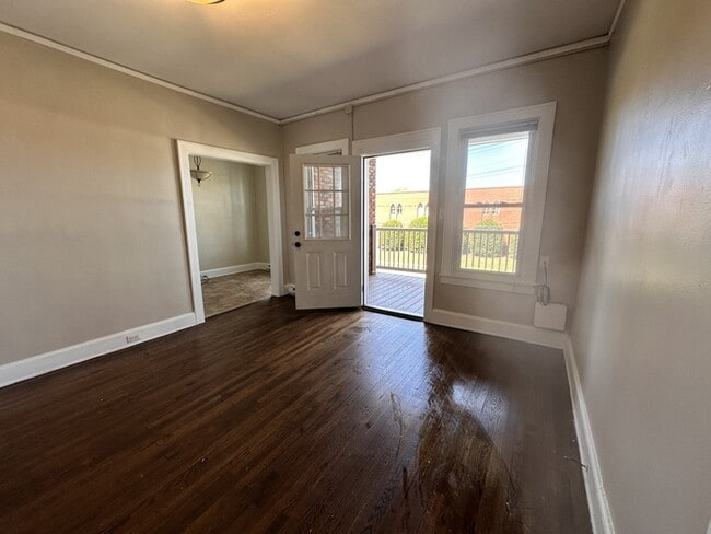 Photo - 232 W McLelland Ave