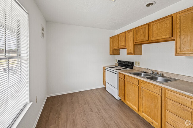 Interior Photo - Prosper Northgate