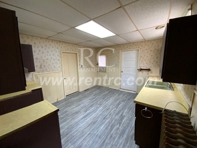 Photo - 411 Anderson-