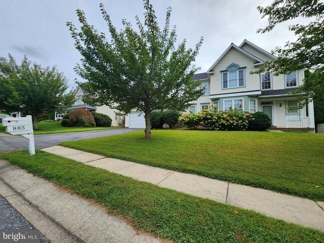 Building Photo - 885 Caren Dr Rental