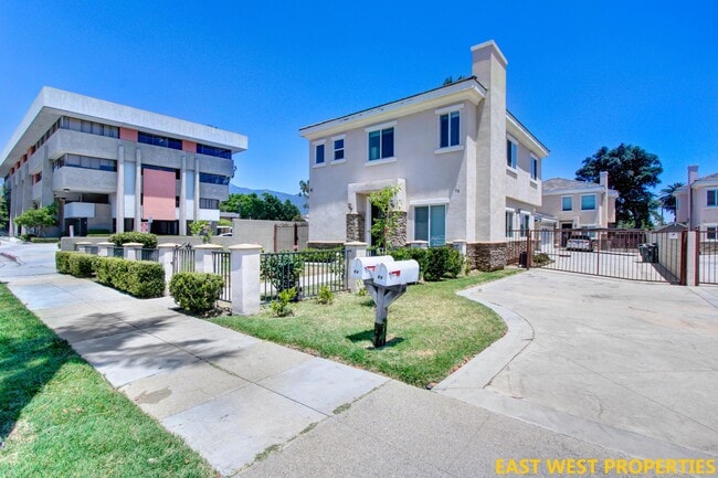 Photo - 58 S Altadena Dr