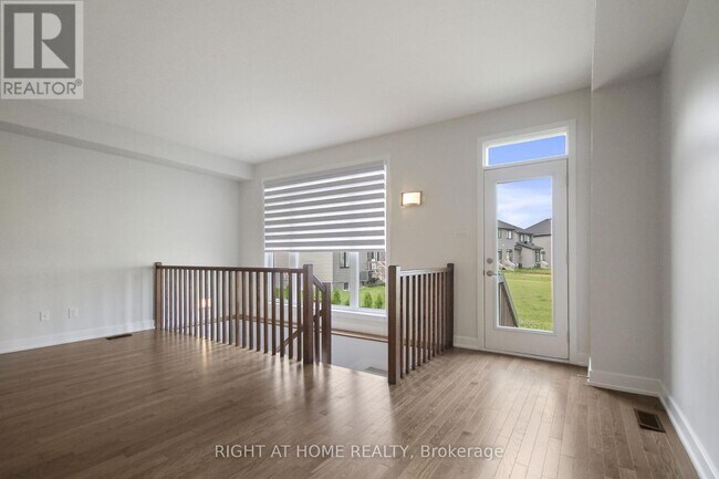 Photo - 534 Corretto Pl