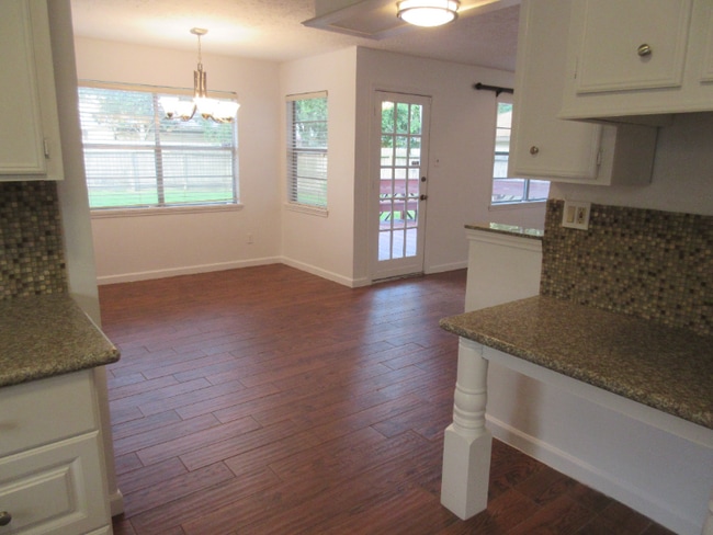 Photo - 17318 Edsall Dr