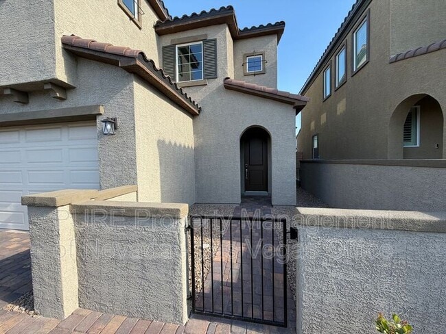 Photo - 10661 Valletta Ave