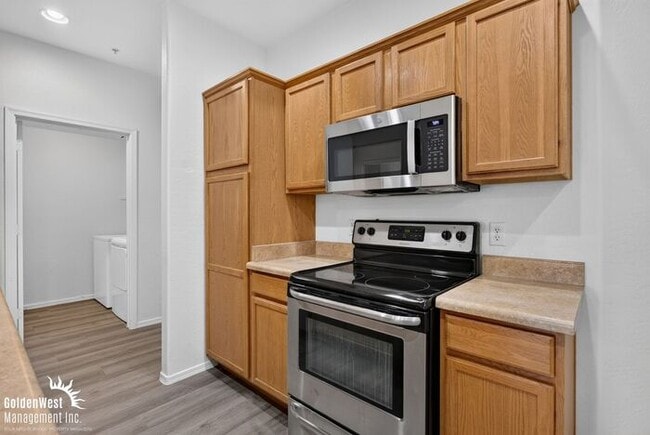 Photo - Beautiful 2Bdm 2Ba Condo with Community Pool in Glendale! Unit 1018