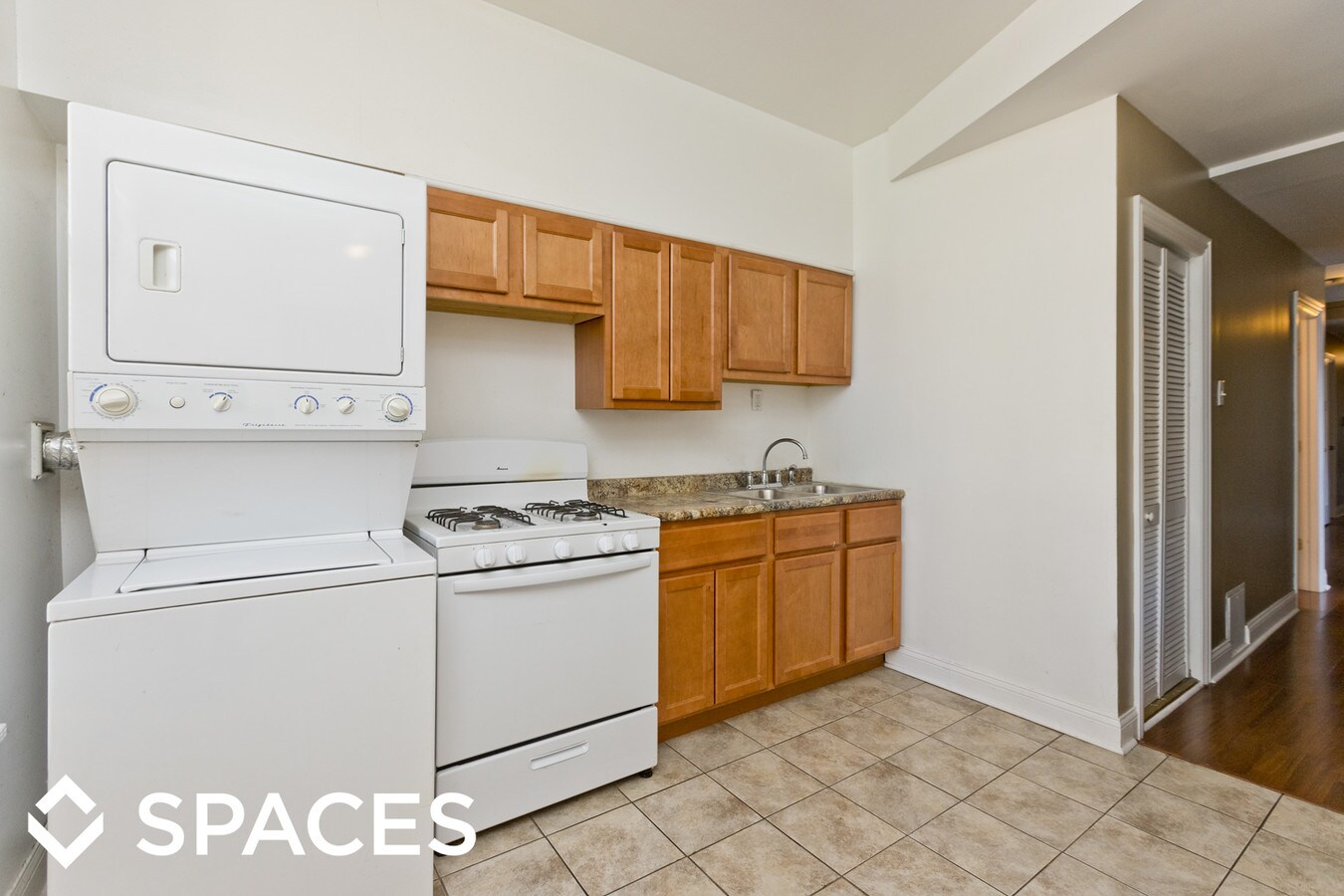 Photo - 1133 N State St Apartment