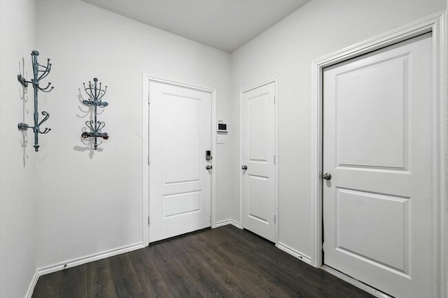 Photo - 11112 W Pond Dr