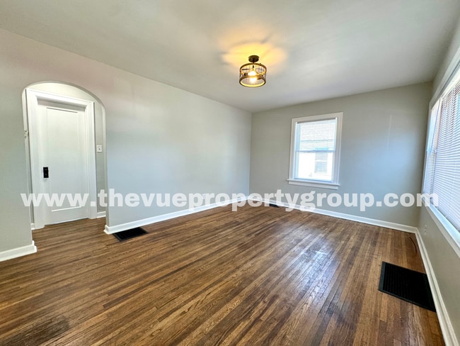 Photo - MOVE IN SPECIAL! Move in this November and...