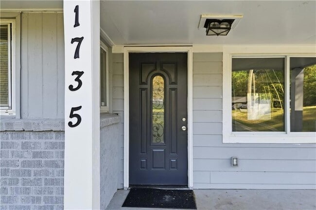 Photo - 1735 Carter Cir