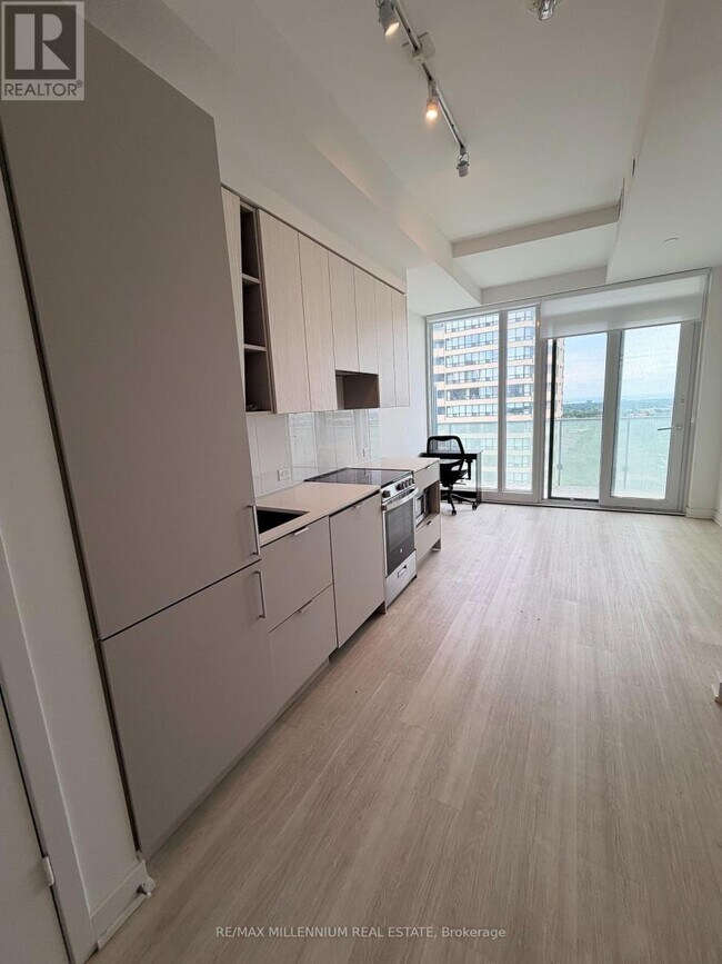 Photo - 3883 Quartz Rd Unit 1305