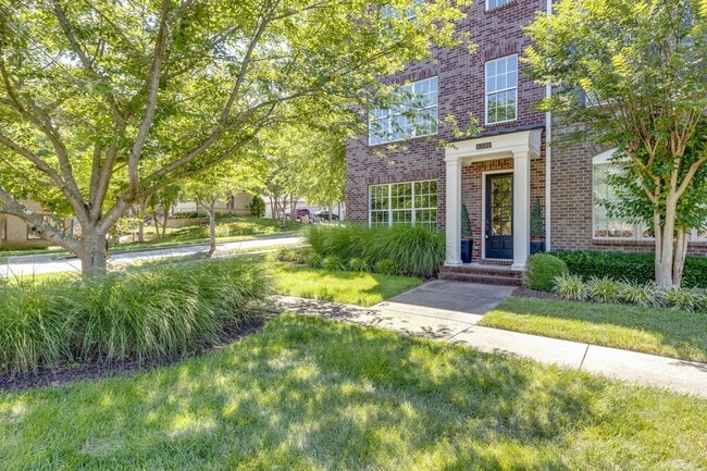 Photo - Welcome to this charming end unit townhome