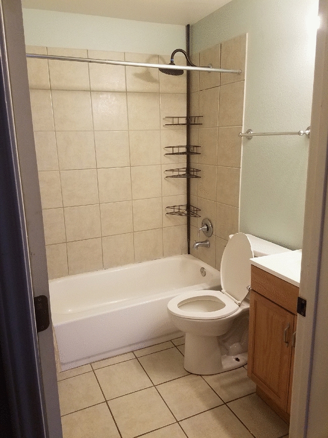 Photo - 306 S 25th St